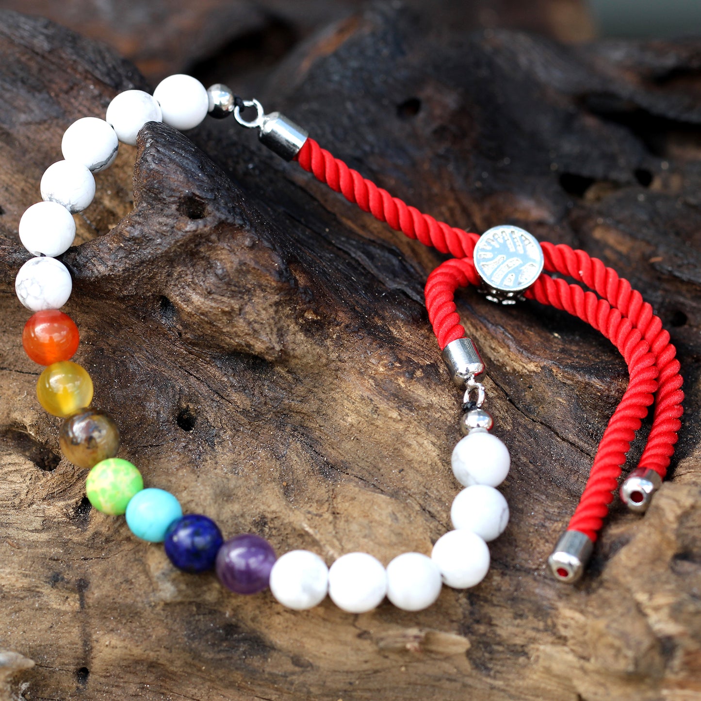 Pulseira Howlite Branco Chakra com Ajuste em Cordão Vermelho